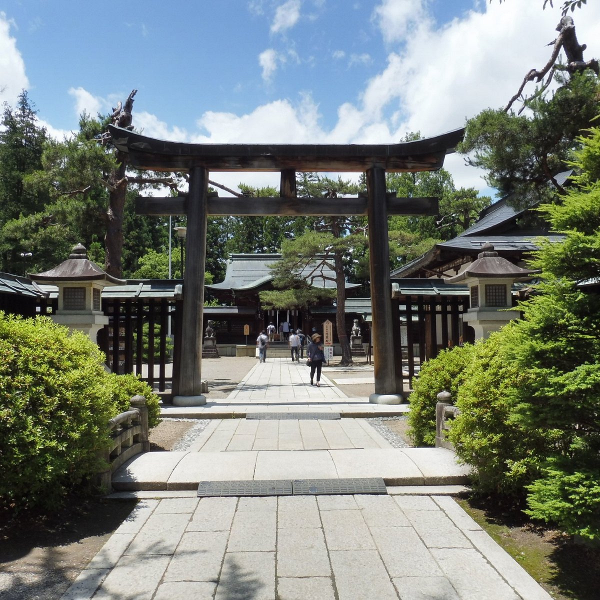 上杉神社 松が岬公園 :