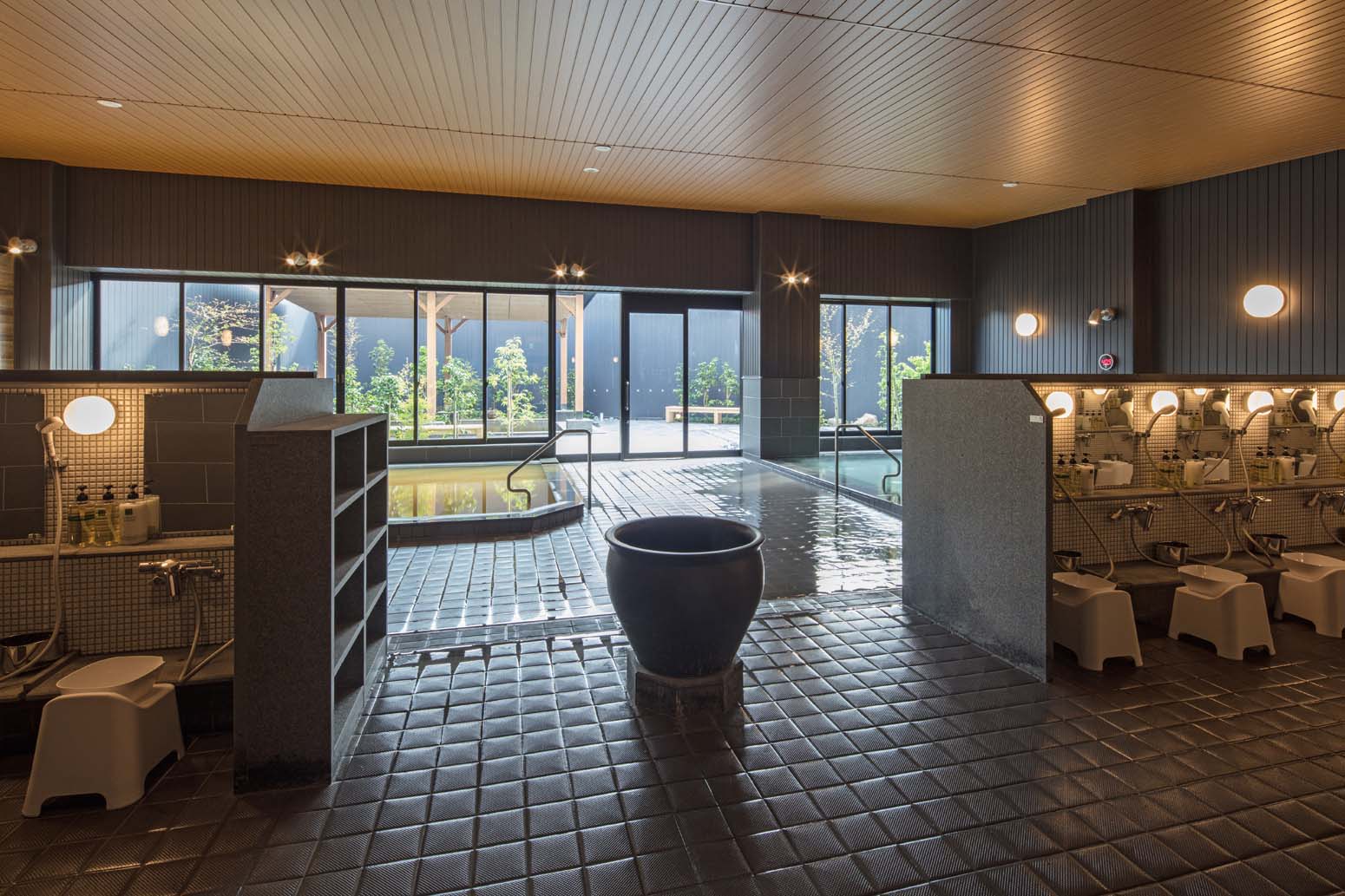 吉川美南の『アクアイグニス武蔵野温泉』は、ワンランク上の癒やしと食で満足度高し！さんたつ by 散歩の達人