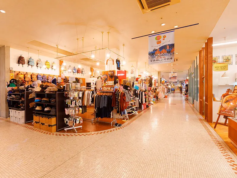 情緒漂う景観と函館名物を満喫！金森赤レンガ倉庫の観光ガイドGOOD LUCK TRIP