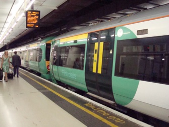 ブルーベル鉄道の旅