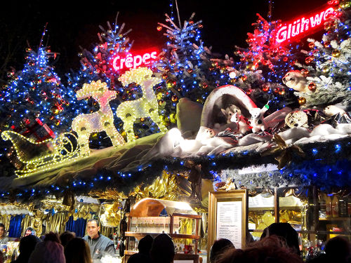 ドイツのクリスマスマーケットの魅力＆人気のクリスマスマーケット5選ISS留学ライフZ会グループの留学エージェント 10万人以上のサポート実績