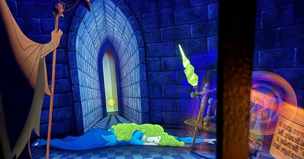 眠れる森の美女の妖精メリーウェザーの祭壇✨TikTok