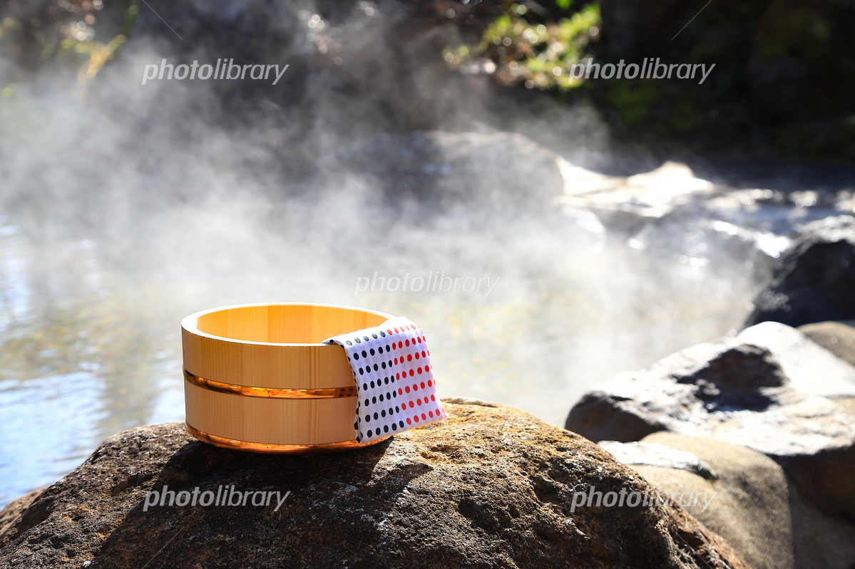 フリーイラスト布団が敷かれた旅館の部屋パブリックドメインQ：著作権フリー画像素材集