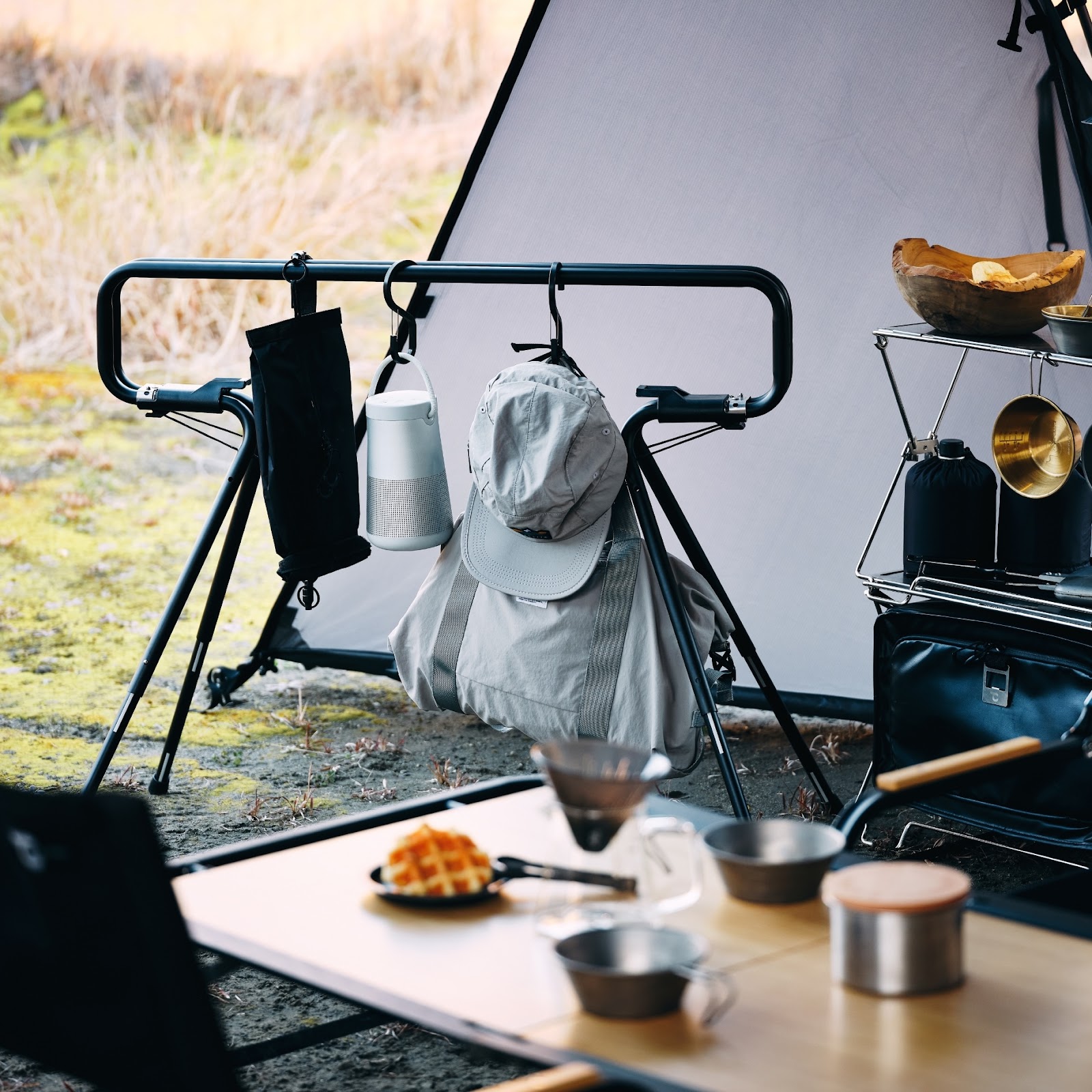 キャンプ道具の収納場所が狭い！外構屋おすすめ自宅での保管方法を紹介