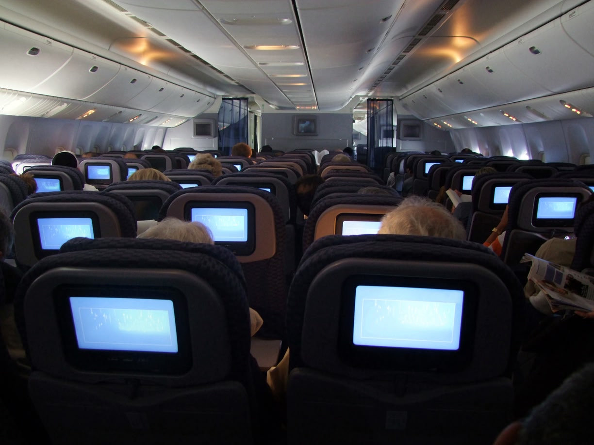 飛行機内からの雲海GANREF