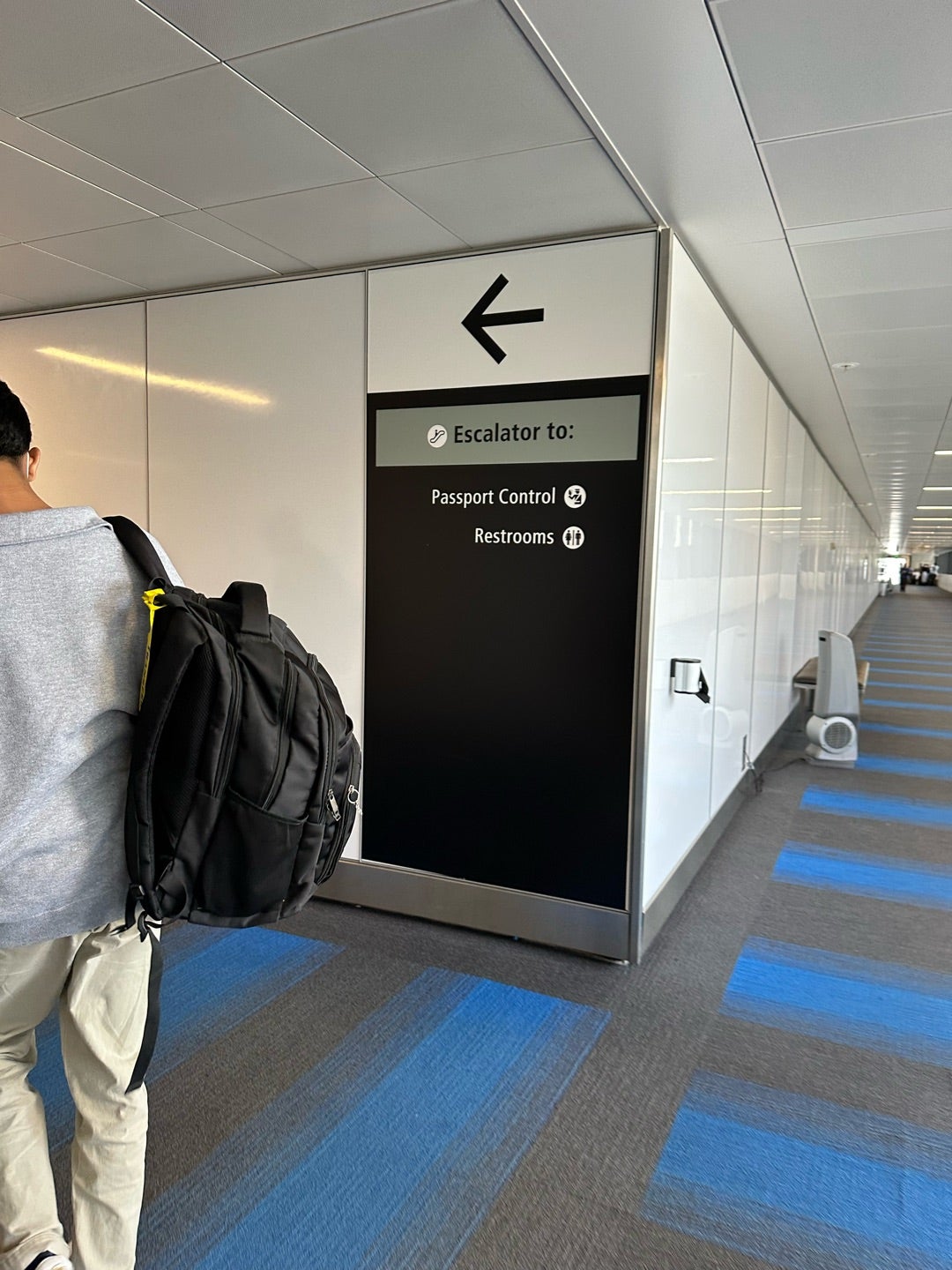 シアトル・タコマ国際空港SEA のガイド - 世界の空港ガイド