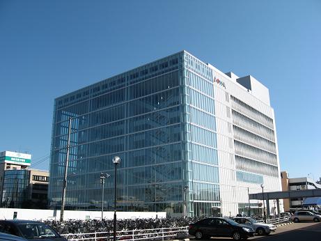 アオッサ周辺の一時停車帯について