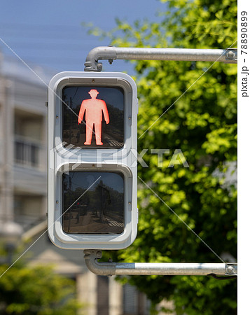 法律の想定外！限りなく歩行者信号に近い車両用信号機石川県の自転車専用信号