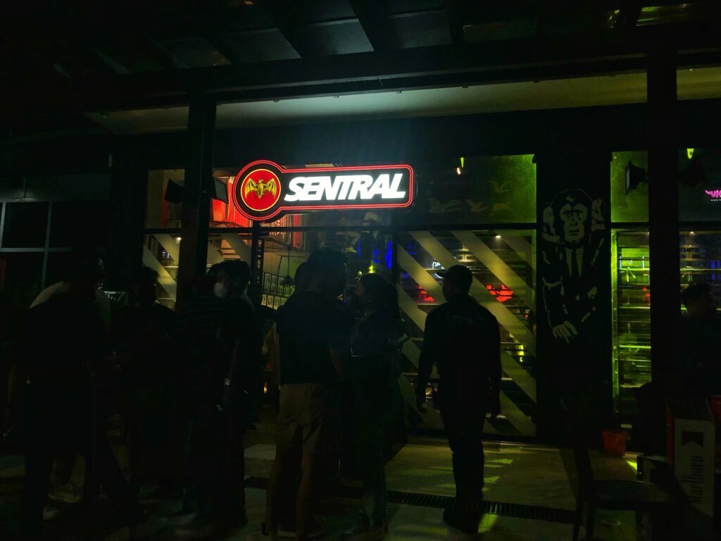 フィリピン・セブ 今、一番 ! セブを代表する人気クラブCebu Icon