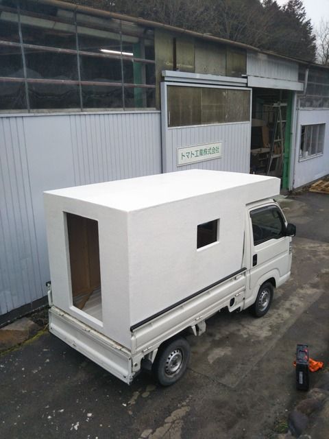 キャンピングトレーラー DIY」のアイデア 90