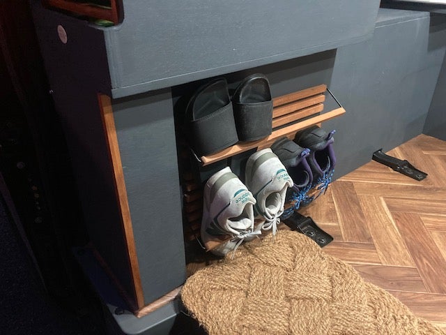 簡単に真似できる！ バンライフの収納に役立つ