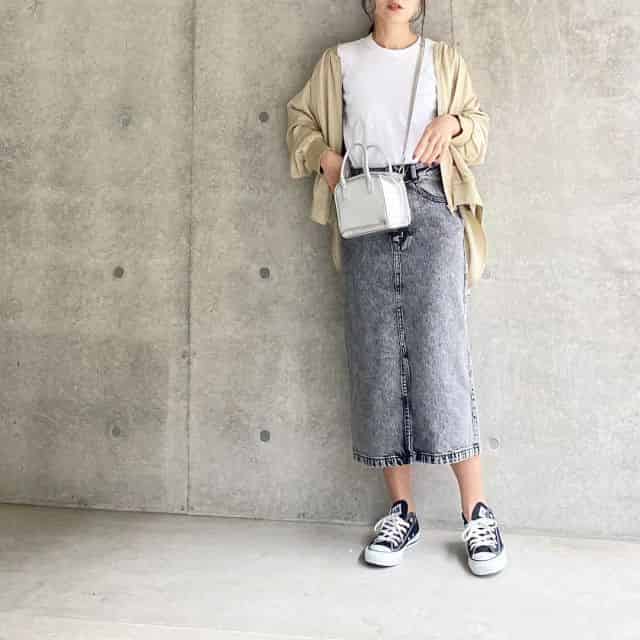 公園も通勤も！おすすめスニーカーコーデ12選 2021秋VERY