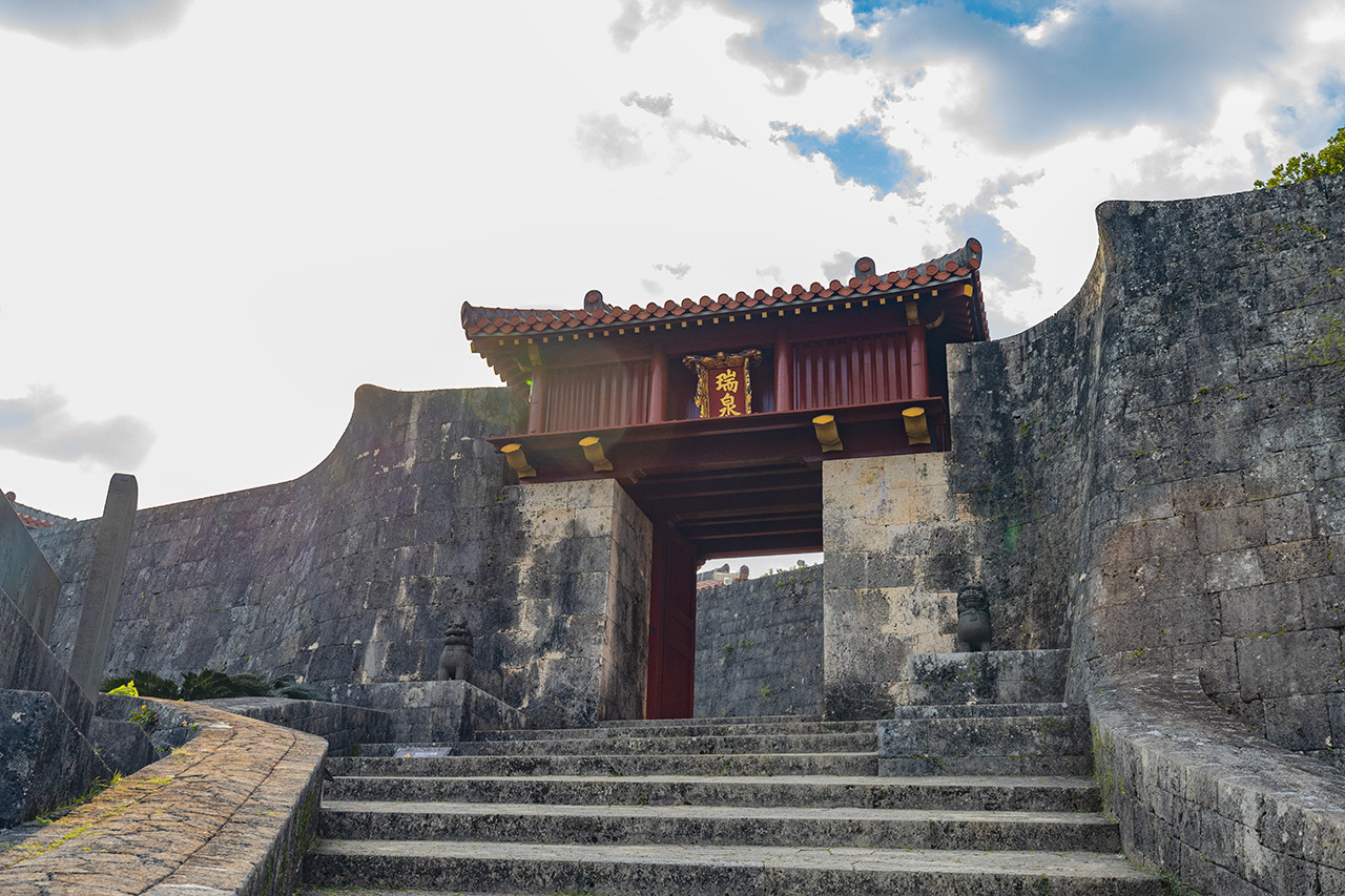 再建・復興に向かう現在の首里城沖縄観光情報WEBサイト おきなわ物語