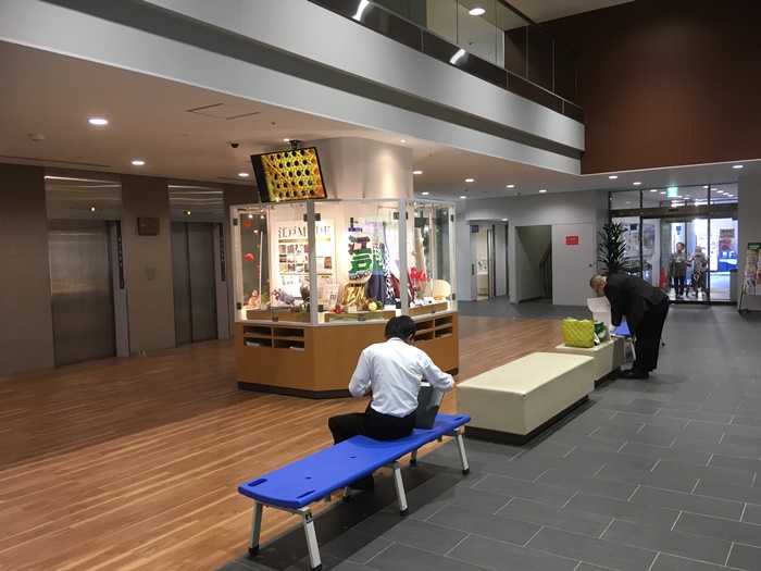 浅草ハレテラス 東京都台東区 東武浅草駅屋上の休憩スポットひとり旅箱