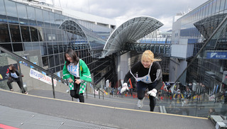 京都駅大階段の段数数えてみました