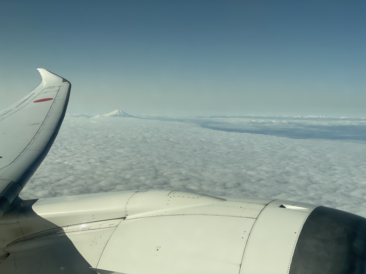 沖縄行きの機窓ってこんなに綺麗だったんだと改めて気づいたスカイマーク中部＝那覇線搭乗記 - イケてる航空総合研究所