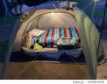 テントの中をふかふかにする方法！テント内を快適にして深い睡眠を