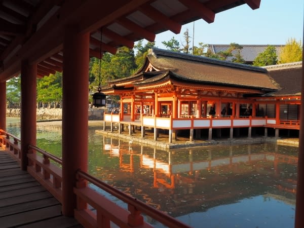 宮島・厳島神社の年末年始、初詣は0時から拝観可能！満潮・干潮時刻など