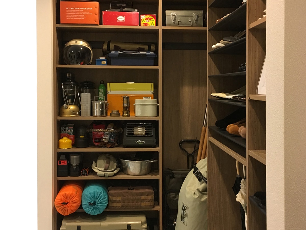 キャンプ用品の収納、どうしてる？ 自宅の収納アイデアをご紹介LIFE LIST