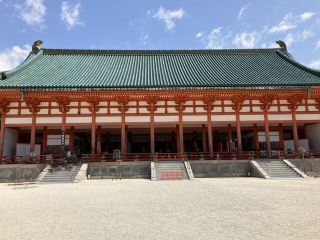 平安神宮 桜の神苑早朝特別参拝そうだ 京都、行こう