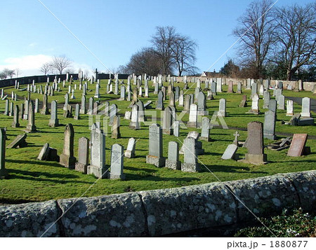 横浜の街再発見: ほかの3つの外国人墓地 –