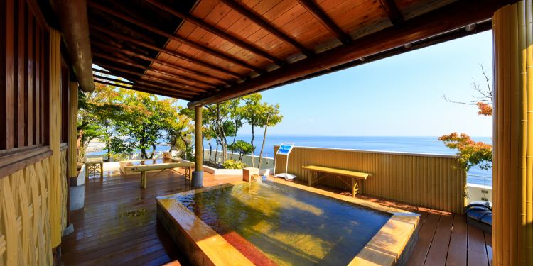 露天風呂と半露天風呂の違いについてご紹介お知らせ新着情報公式兵庫 山陰湯村温泉 湧泉の宿ゆあむ 旅館・ホテル