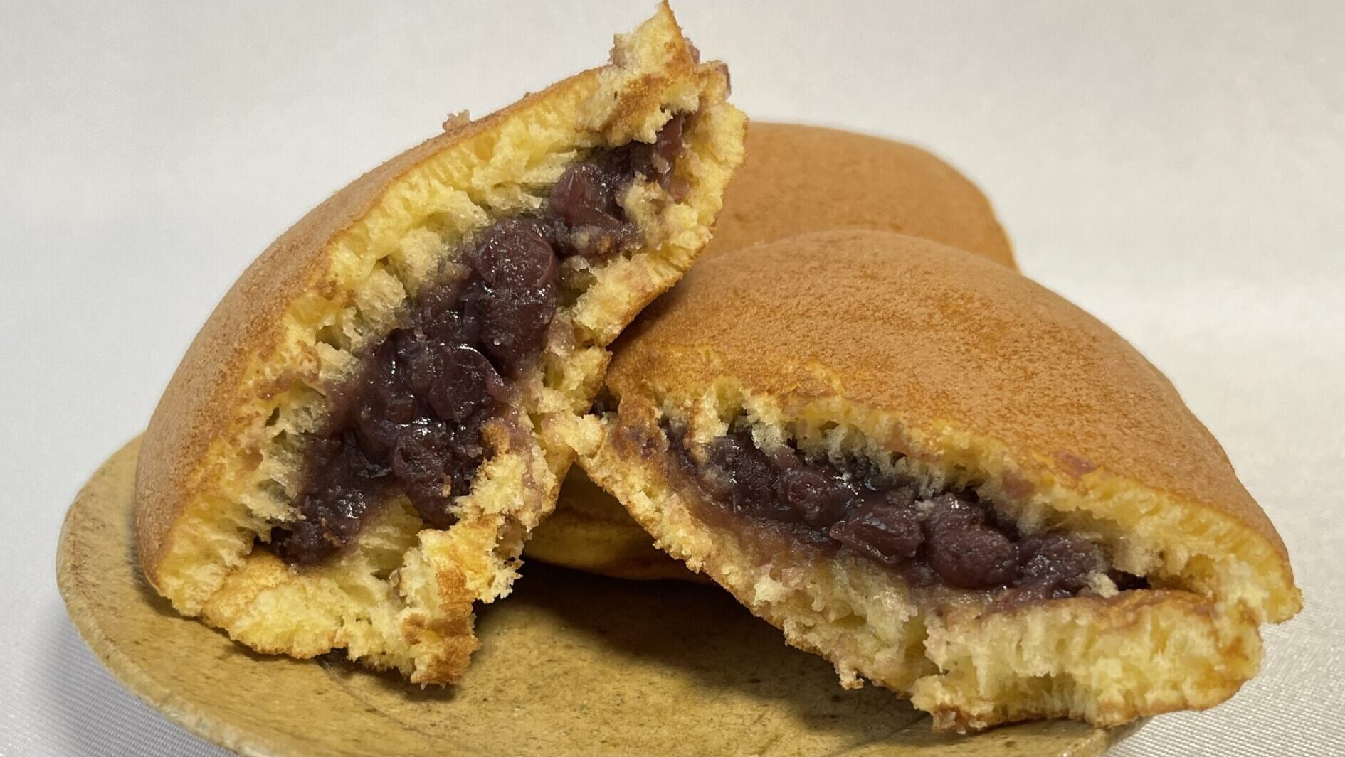 池袋「すずめや」どら焼きが絶品！生地も餡もみずみずしい