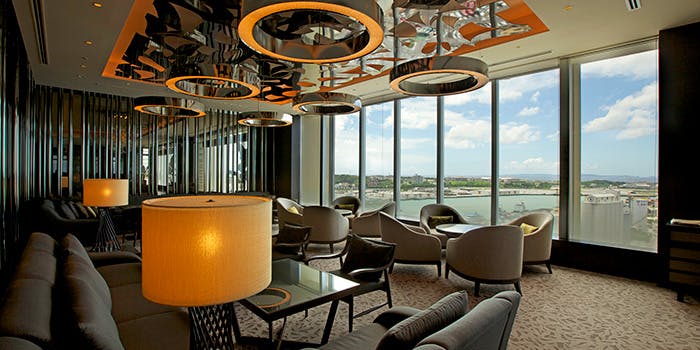 沖縄中部の絶景ランチ☆彡アルモントホテル那覇おもろまち 公式