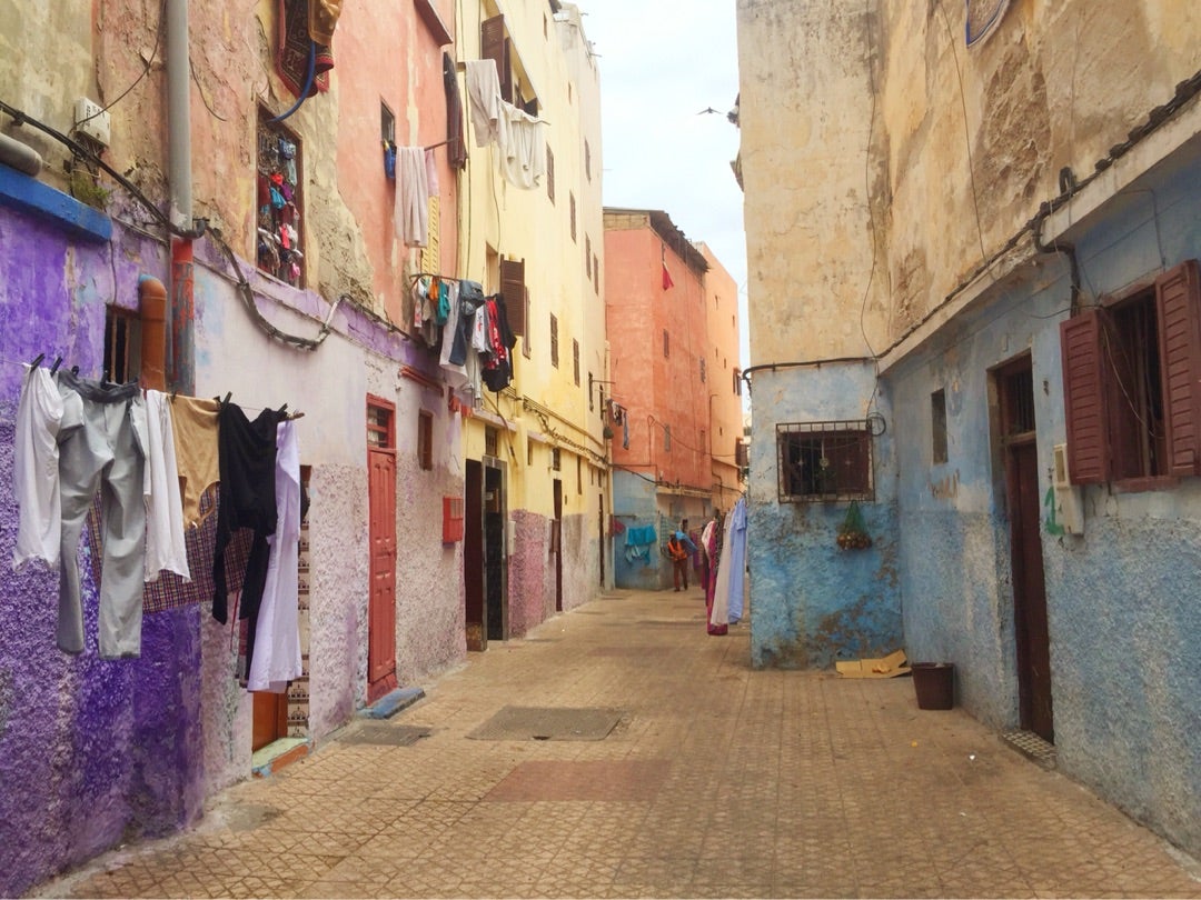 モロッコを旅する① 最大都市「カサブランカ」〜街並み・食事・新幹線！スゴイが止まらない観光大国〜コジマ先生アフリカへ行く