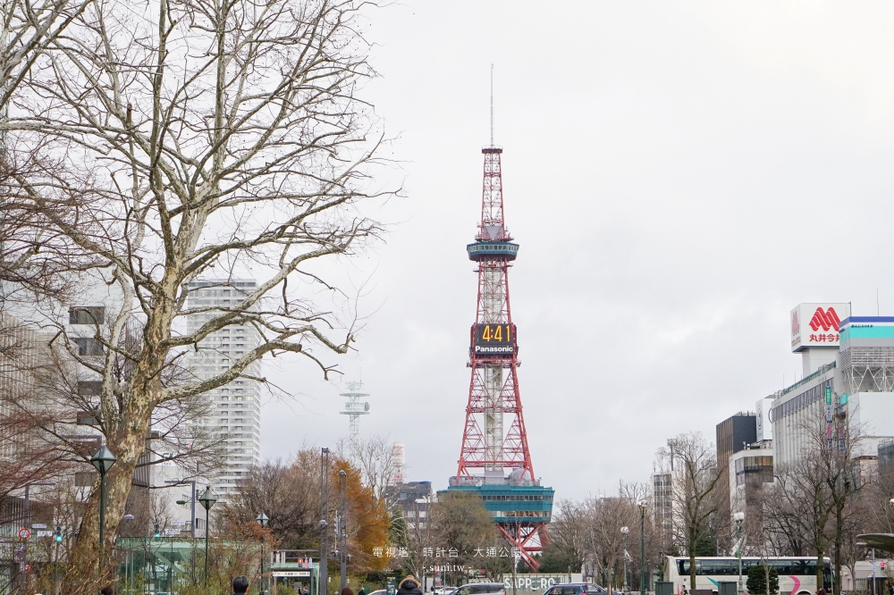 札幌景點札幌電視塔・登上觀景台眺望最璀璨的札幌夜景- 許傑,旅行圖中