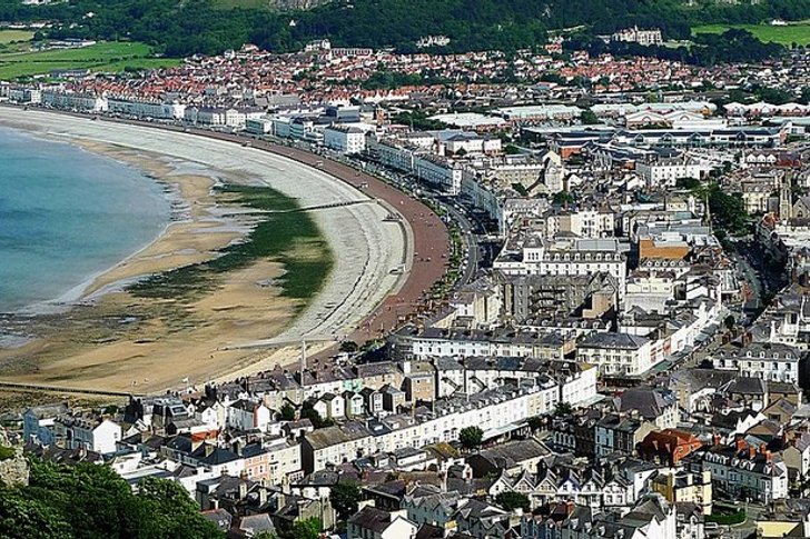 ウェールズ 英国 旅行・ツアー・観光特集