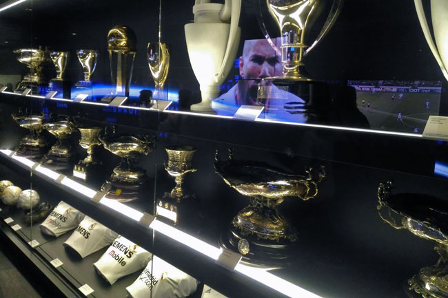 エスタディオ・サンティアゴ・ベルナベウについて知っておくべきことすべて航空写真