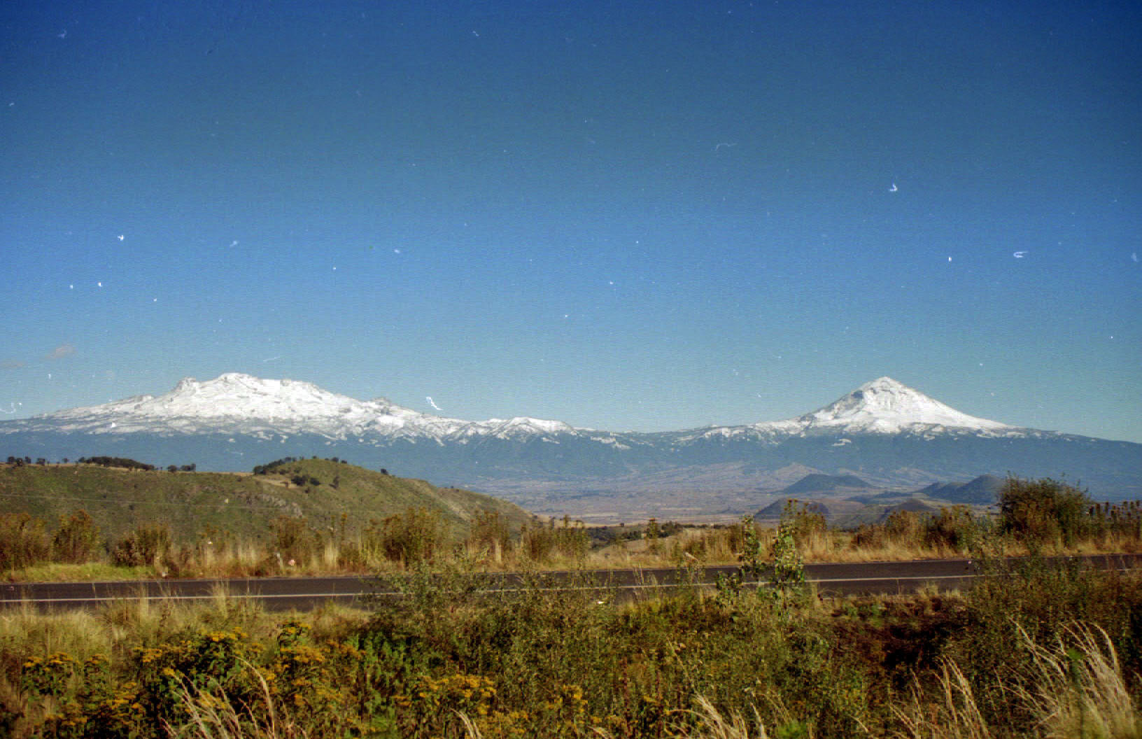 浅間山はなぜ「アサマヤマ」と呼ぶのか調べ始めたら止まらなくなった話 山と歴史の話移住ブログ長野県の情報と信州らしい楽しみの住まい・住宅を提案します。 工房信州の家
