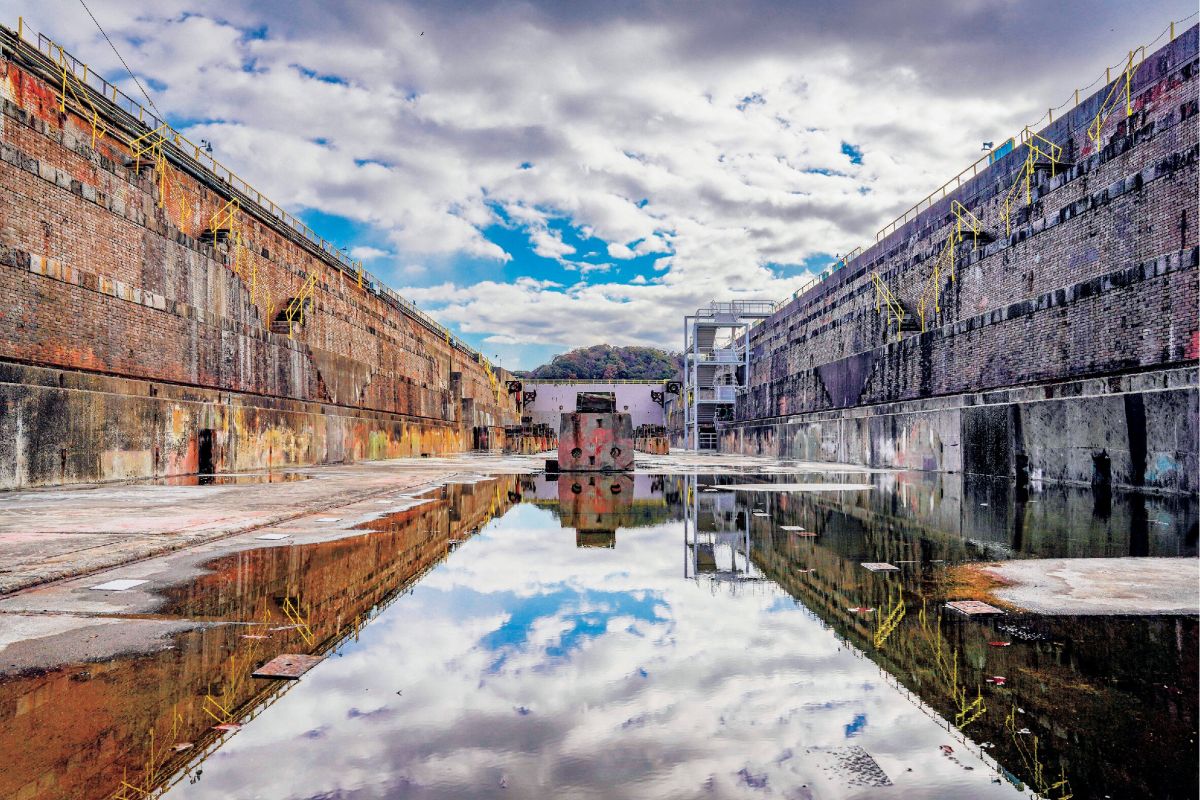 米軍横須賀基地で空母「ロナルド・レーガン」を見学しました』横須賀 神奈川県 の旅行記・ブログ