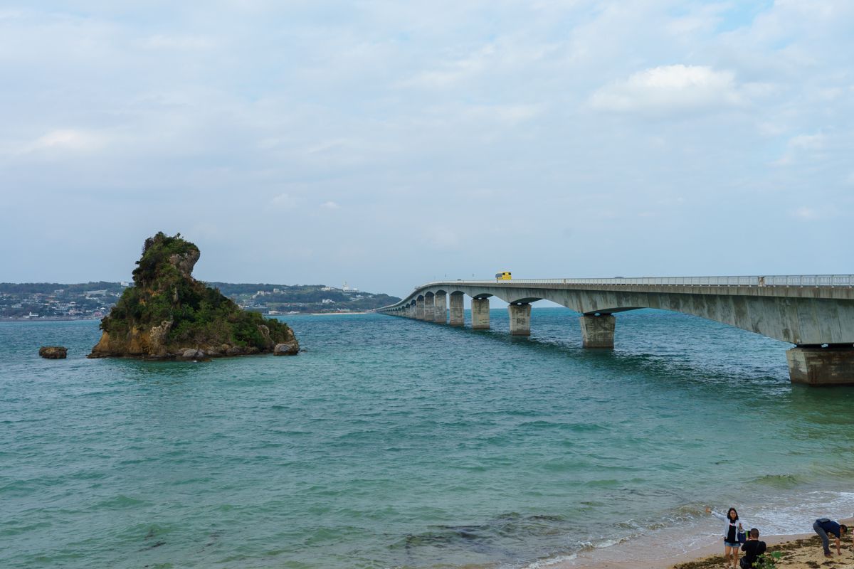 古宇利島へのアクセスや各ビーチの特徴、沖縄本島屈指の絶景スポットをご紹介！沖縄巡り.com