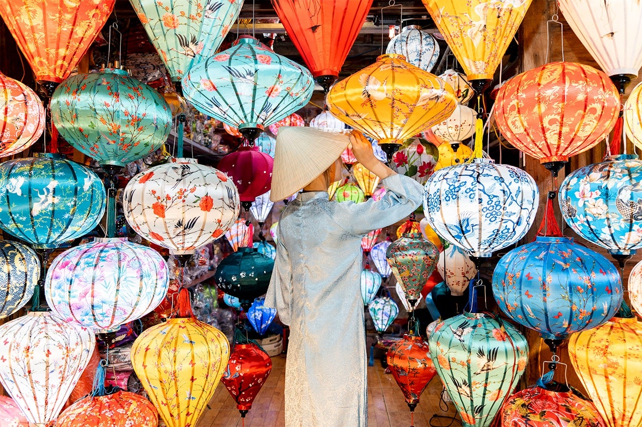 満月の夜に限定開催！ランタンフェスティバルホイアン- ホーチミン転職・就職 クイックベトナム