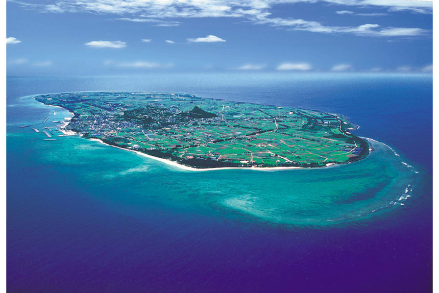 沖縄の厳選 10 島
