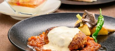 東京 過門香 カモンカ丸の内トラストタワー店 旨みの強い、重慶式麻婆豆腐！ハイボールはチェイサーです