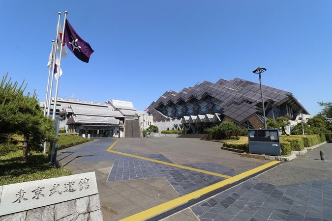 日本武道館の擬宝珠 ぎぼしオーダー金属建材の菊川工業