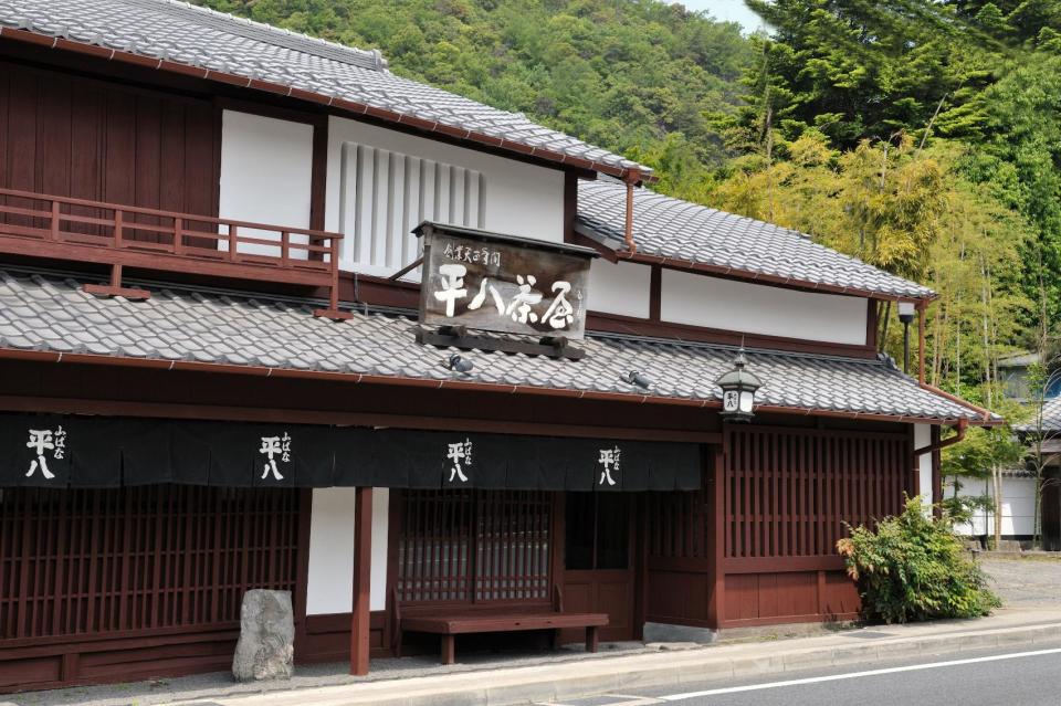 藤森神社 刀剣乱舞 鶴丸国永ゆかりのある神社！おにいさんの便利な情報Ⅱ
