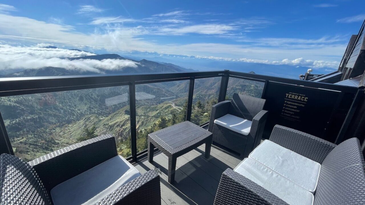 横手山満天ビューテラス2307m – 志賀高原横手山・渋峠スキー場