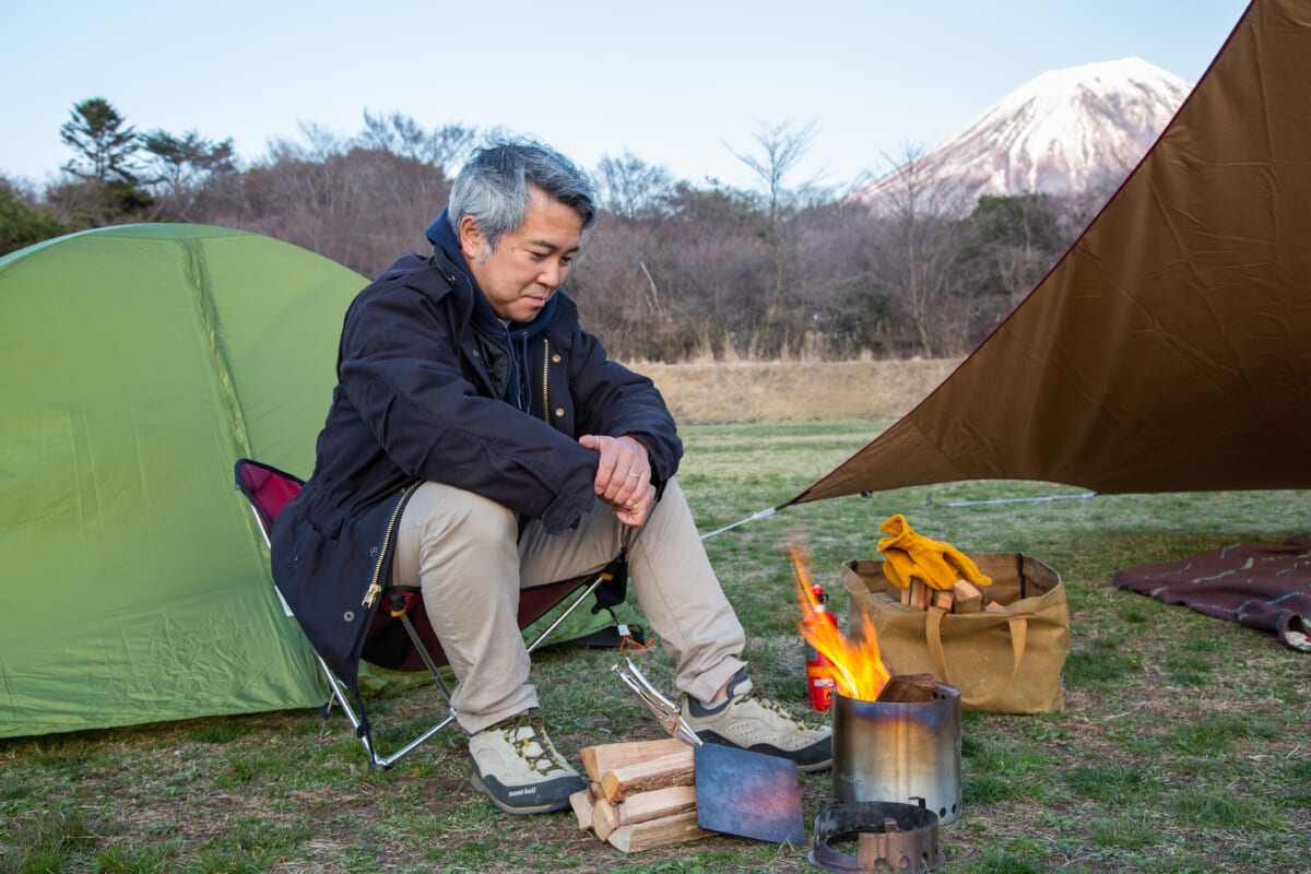 キャンプ写真の撮り方5選 - アウトドアライフスタイルとガジェット選び