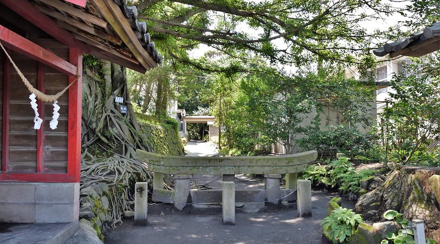 黒神埋没鳥居子供とお出かけ情報「いこーよ」