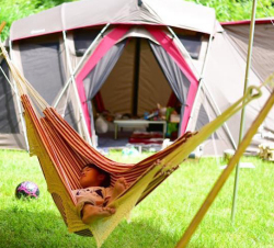 日本人の９割が知らないハンモックの上手な寝方 ハンモックの専門店ハンモックライフ 設置の仕方