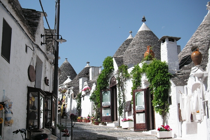 イタリアの街並み。イタリアの通り。旧市街。シチリア島、イタリア。の写真素材・画像素材 Image 120508438