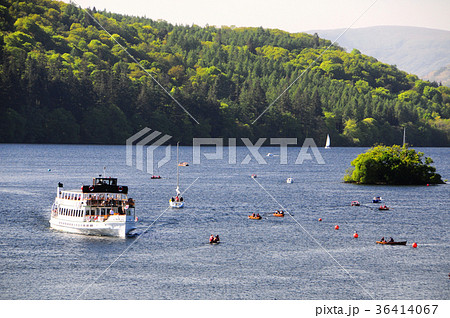 ロンドン観光ブログ :1 祝！世界遺産登録！湖水地方ウィンダミアでクルーズ