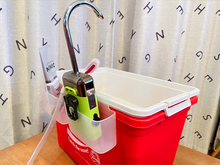 自作のキッチンカウンターにユニフレームのシンクをビルトインしました。ジーダブリューのキャンプが楽しみでごわす 笑キャンプ飯を極めたいキャンプ飯キャンプギア自作キッチンカウンターユニフレームフィールドキャリングシンクキャンプギアDIY 日曜