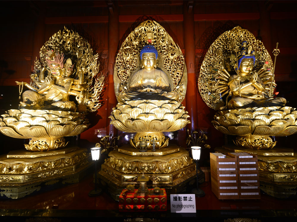 世界遺産・日光山輪王寺の見どころ三仏堂・大猷院・逍遥園を巡る歴史旅