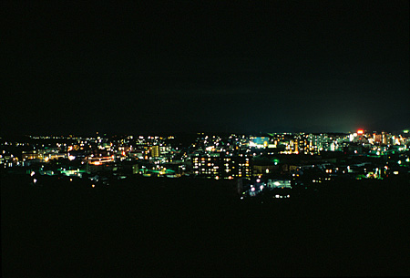 下関 海峡ゆめタワーから下関駅方面」の夜景壁紙・写真mikicat