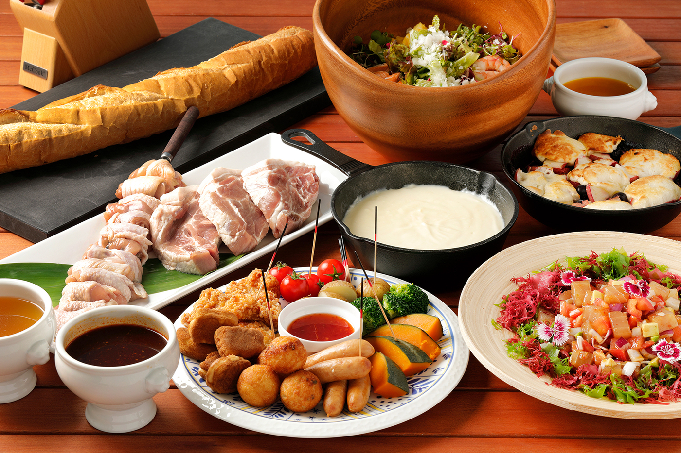 ラヴィマーナ神戸ラヴィマーナ神戸から見える夕景はとても美しいです。このような夕景をご覧いただきながらのパーティやイベント、グランピング での日帰りBBQはよりお楽しみいただけることと存じます。お写真もたくさん撮影いただき、素敵なひとときをラヴィマーナ神戸